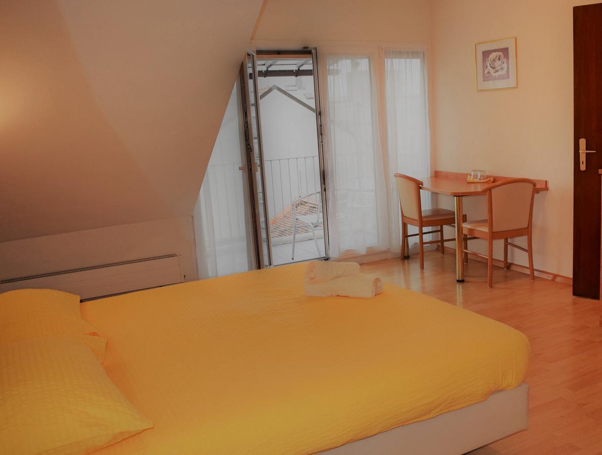 Hotel Locanda Bazel Buitenkant foto